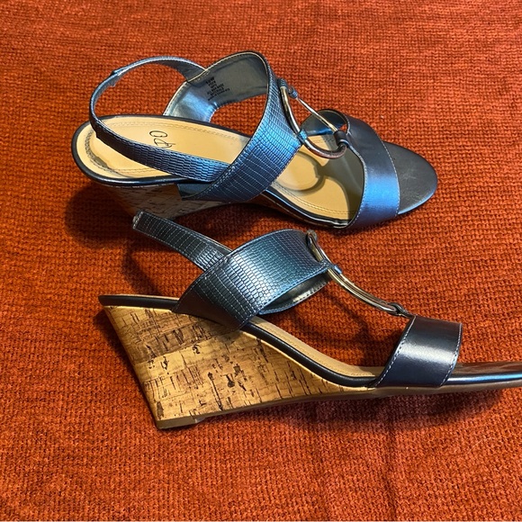 Dress Sandals - Picture 4 of 4